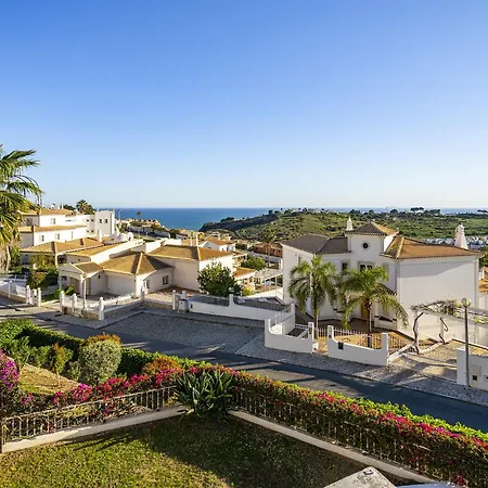 Sitambo- Pool & Sea View