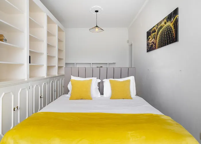 Sitambo- Pool & Sea View Вілла Албуфейра