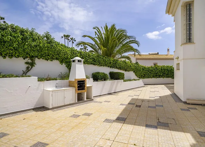 Sitambo- Pool & Sea View *