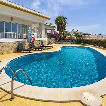 Sitambo- Pool & Sea View Villa Albufeira
