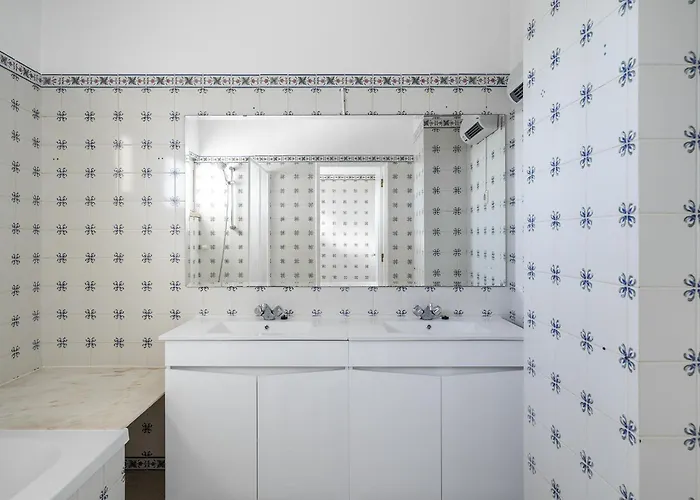 Sitambo- Pool & Sea View ヴィラ