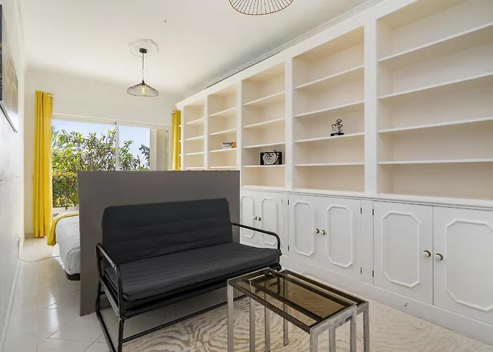 ヴィラ Sitambo- Pool & Sea View *